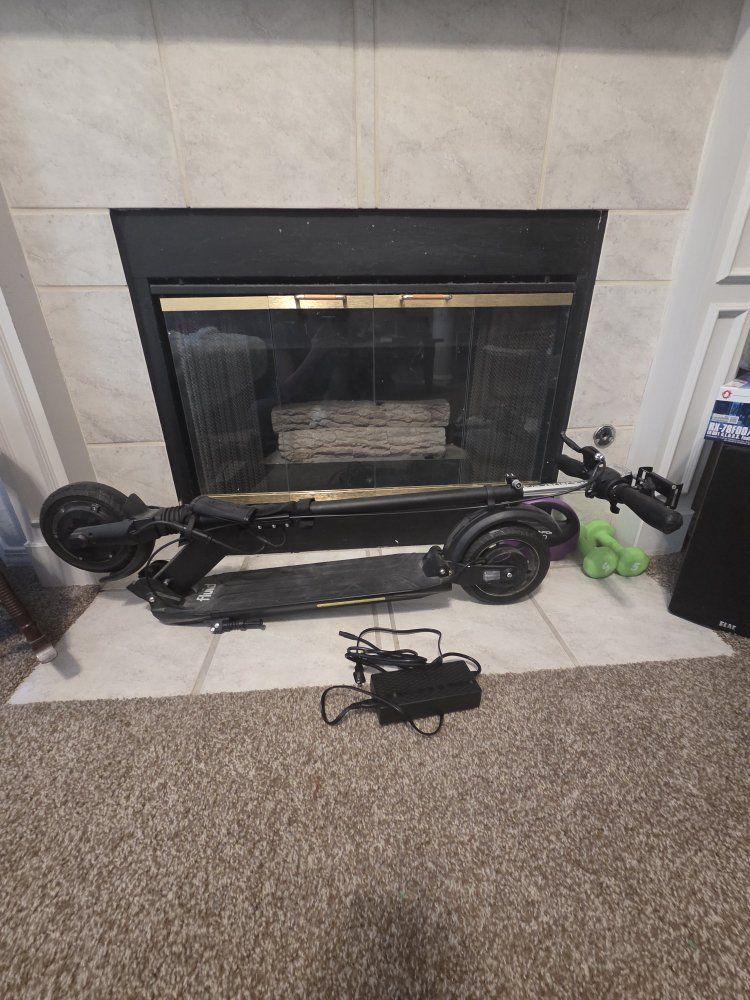 Main image 3