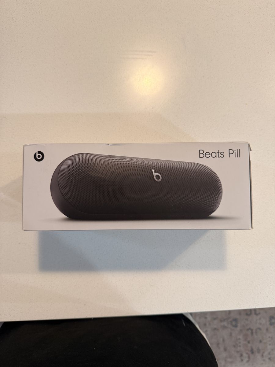 Beats Pill
