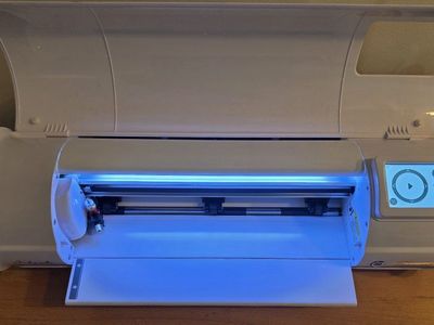 Siser Juliet - High-Definition Cutter - 12" Professional Cutting Machine for Vinyl, Paper, plus extras