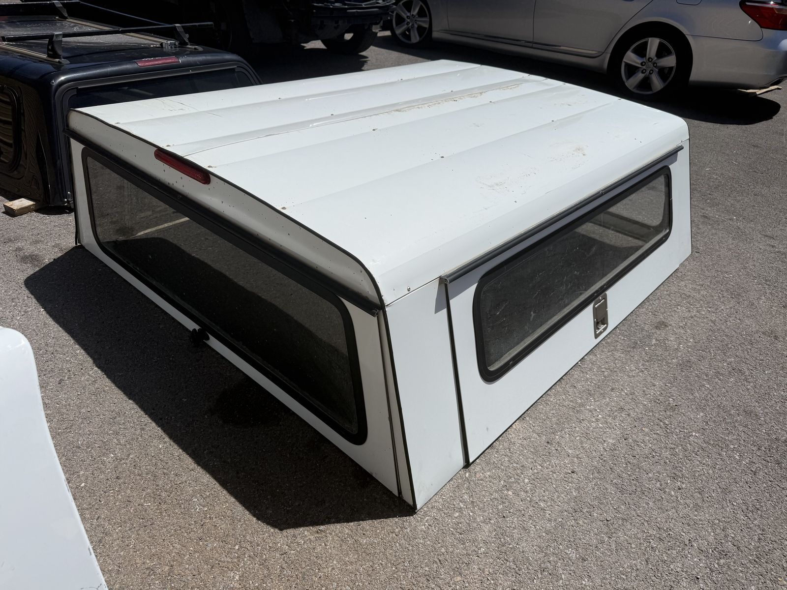 White Truck Shell – (Size: 80” x 70.5”)