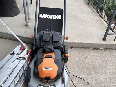 Worx Electric Lawn mower
