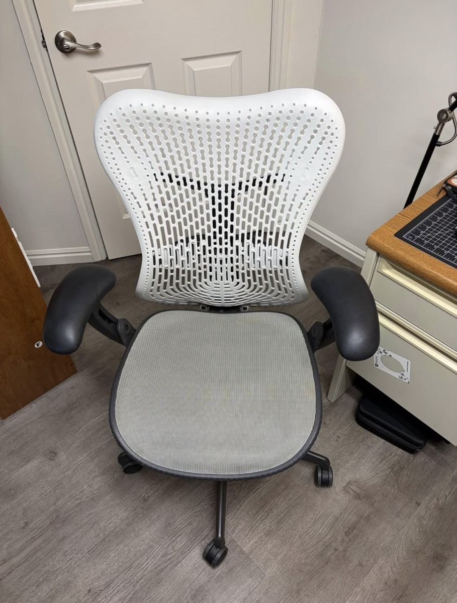 Herman Miller Mirra Office Chair