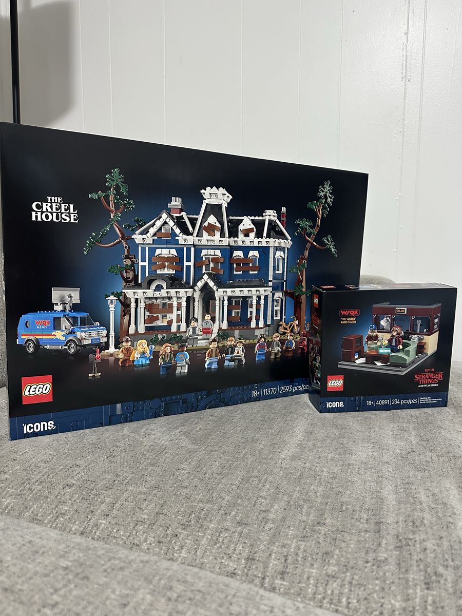 New LEGO Stranger Things The Creel House 11370 & Byers' House Radio 40591 Sets - Sealed & Complete