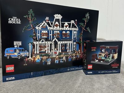 New LEGO Stranger Things The Creel House 11370 & Byers' House Radio 40591 Sets - Sealed & Complete