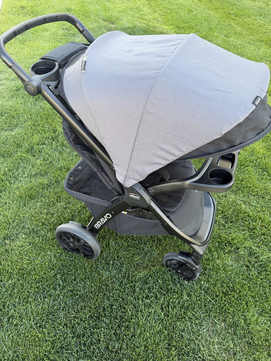 Chicco Bravo LE Stroller GREENGUARD Gold Certified Pewter/Grey