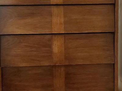 Vintage Ward Furniture 4-drawer chest