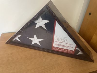 Memorial Flag Case