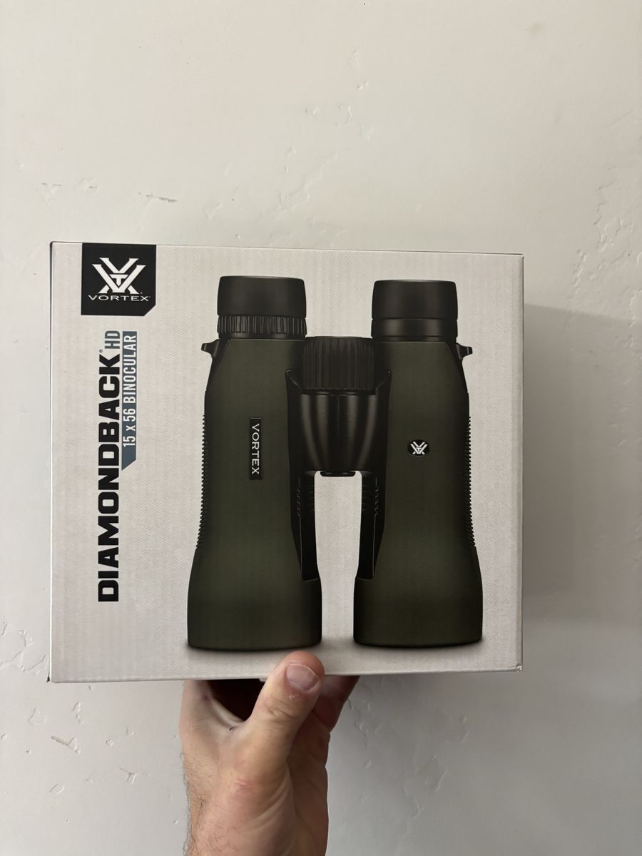 Vortex Diamondback HD 15x56 Binoculars with Glasspak Case & Harness