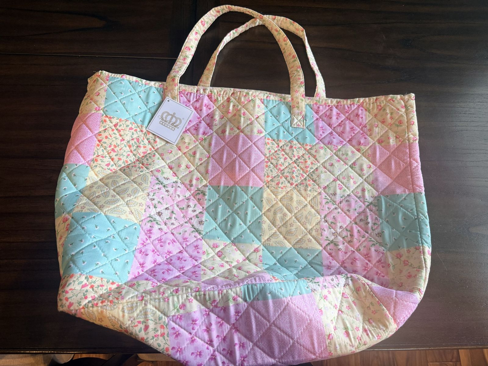 Brand New Virah Bella Quilted Patchwork Tote Bag Pastel Floral