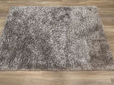 SAFAVIEH South Beach Shag Area Rug SBS562B Silver 4' x 6' Polyester/Cotton Blend