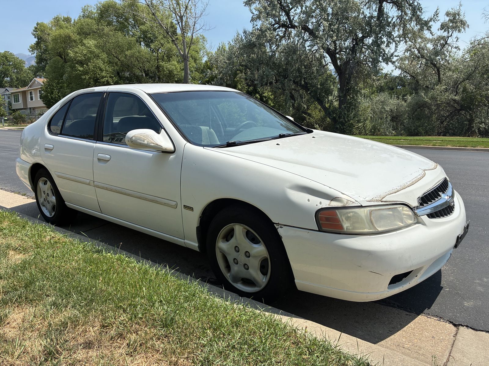 2001 Nissan Altima GLE