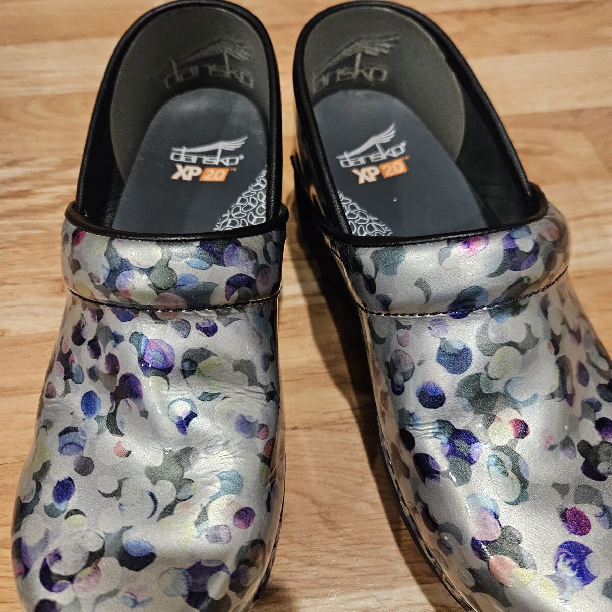 Danko Bubble CLOGS size 38 or women's size 8