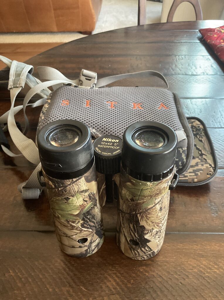 Nikon Sitka Binoculars