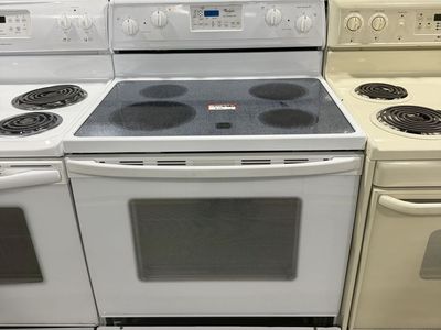 Whirlpool White Electric Range 30" GlassTop Oven with Storage Drawer