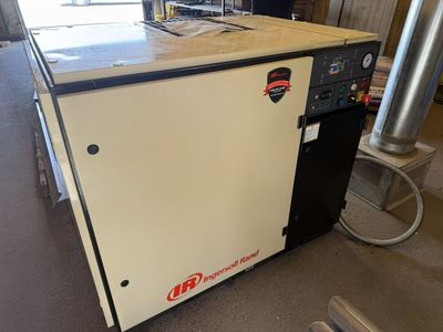 Ingersoll Rand UP6-25-125 rotary Screw Compressor