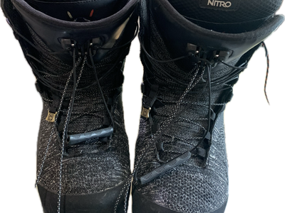New Snowboard boots