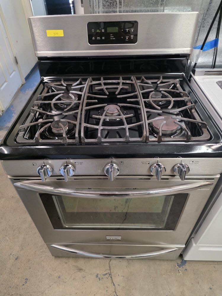 frigidaire gas range