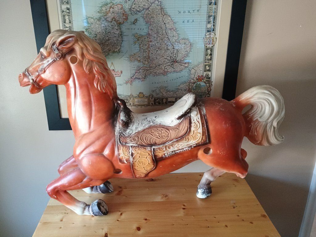 VINTAGE 'WONDER HORSE' BODY FOR CRAFTING OR ART DECOR!