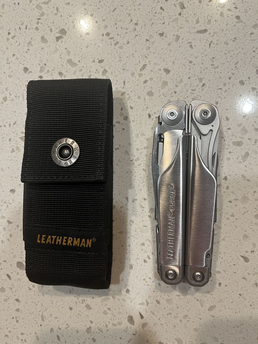 Leatherman Surge