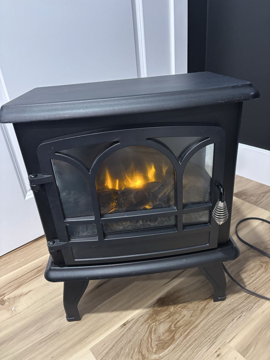 Electric Fireplace Heater (Kaysville/Layton)