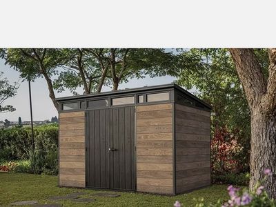 11x7 KETER Signature shed. Walnut color.