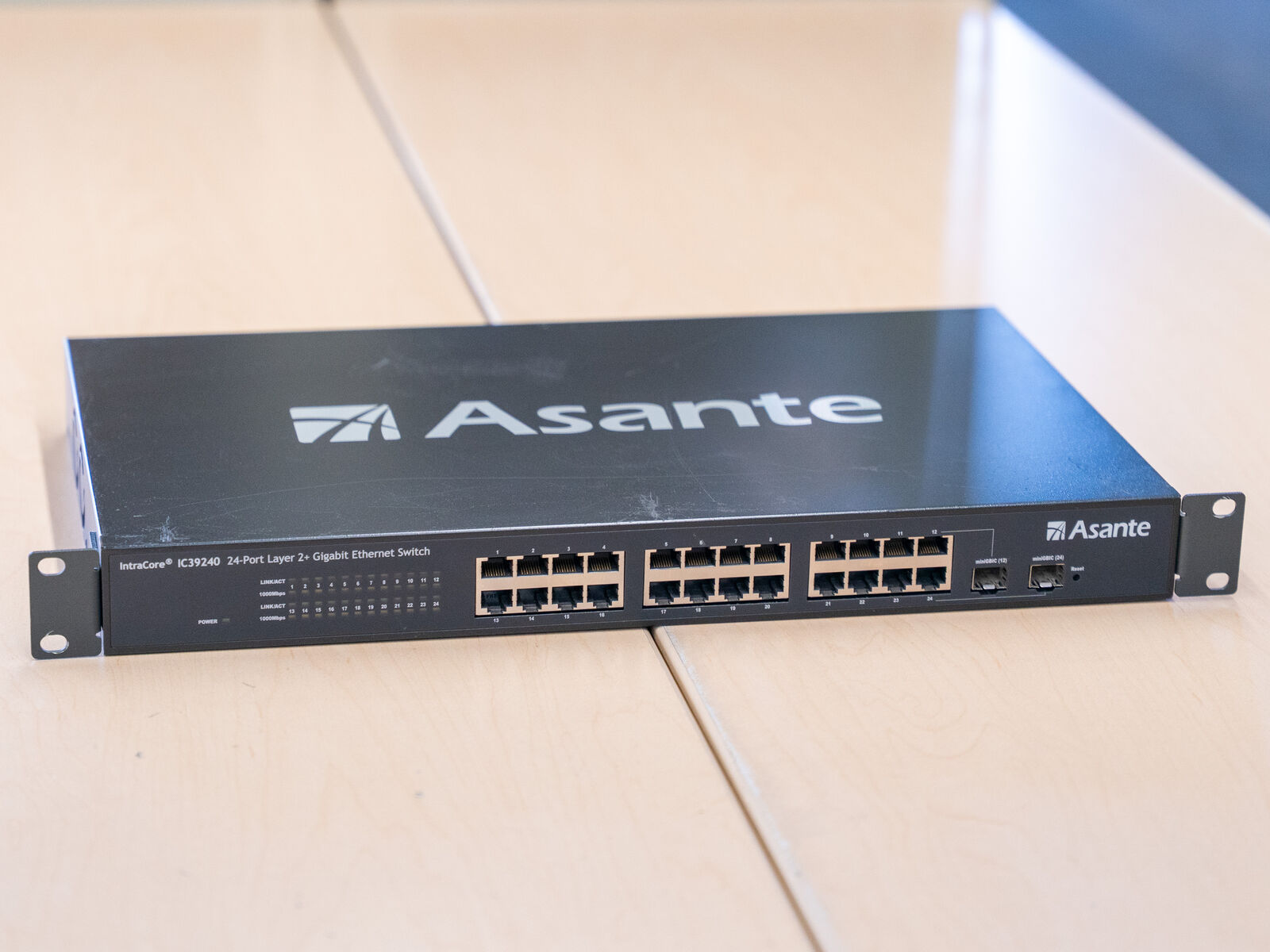 Asante 24 Port Gigabit Managed Layer 2 Switch | 2x Brand New Noctua Fans