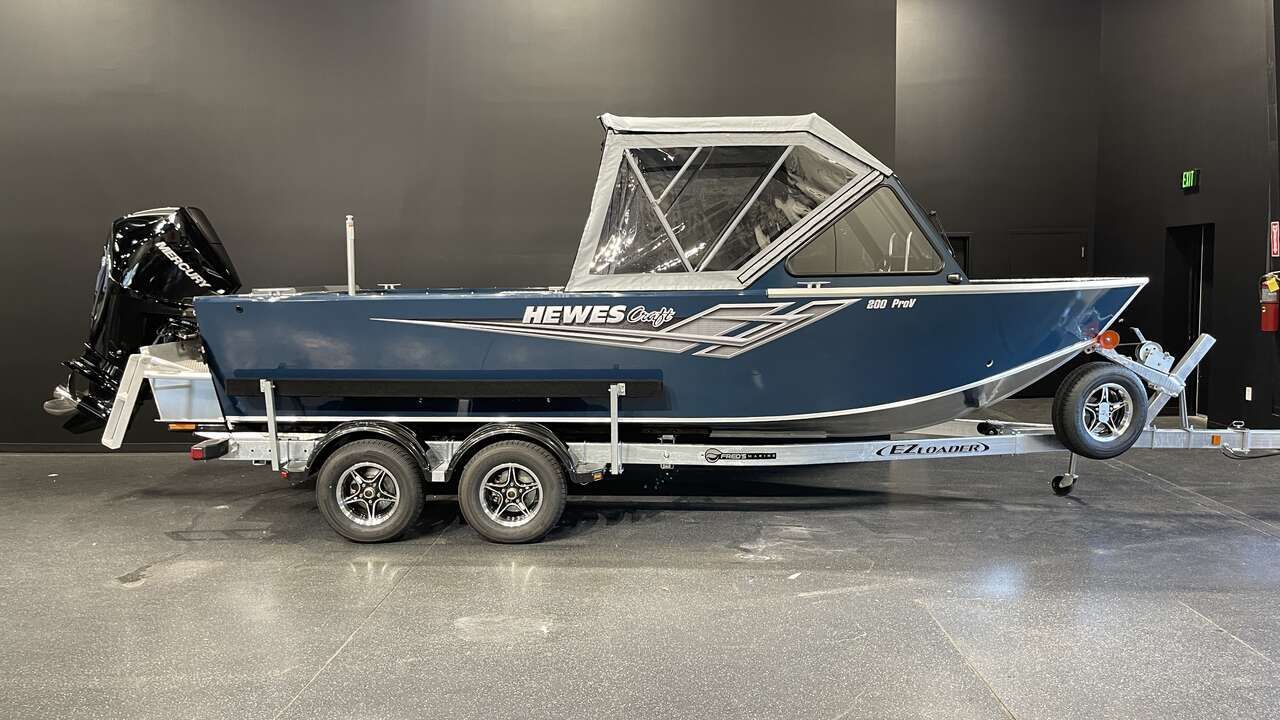 2025 Hewescraft Pro V 200 ET w/ 200 hp