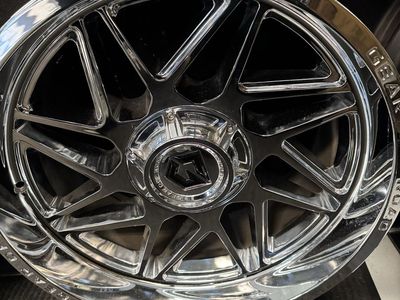 Bran new set of 4 wheels GEAR OFF ROAD 761C Chrome 20x10 Wheel -19mm Offset 6x135/6x5.50 lug pattern