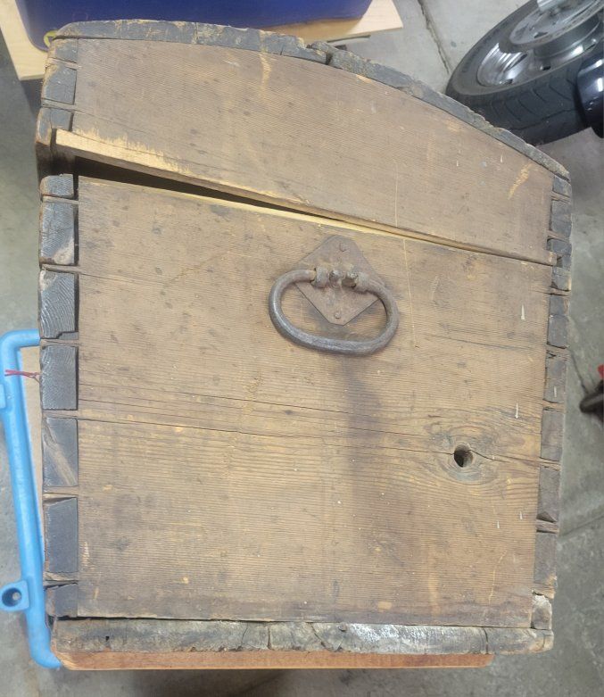 Main image 4