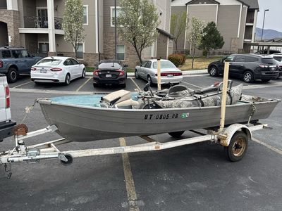 Fishing Boat + Motor Package – Cheap Project / Par