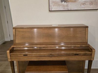 Wurlitzer Piano FREE