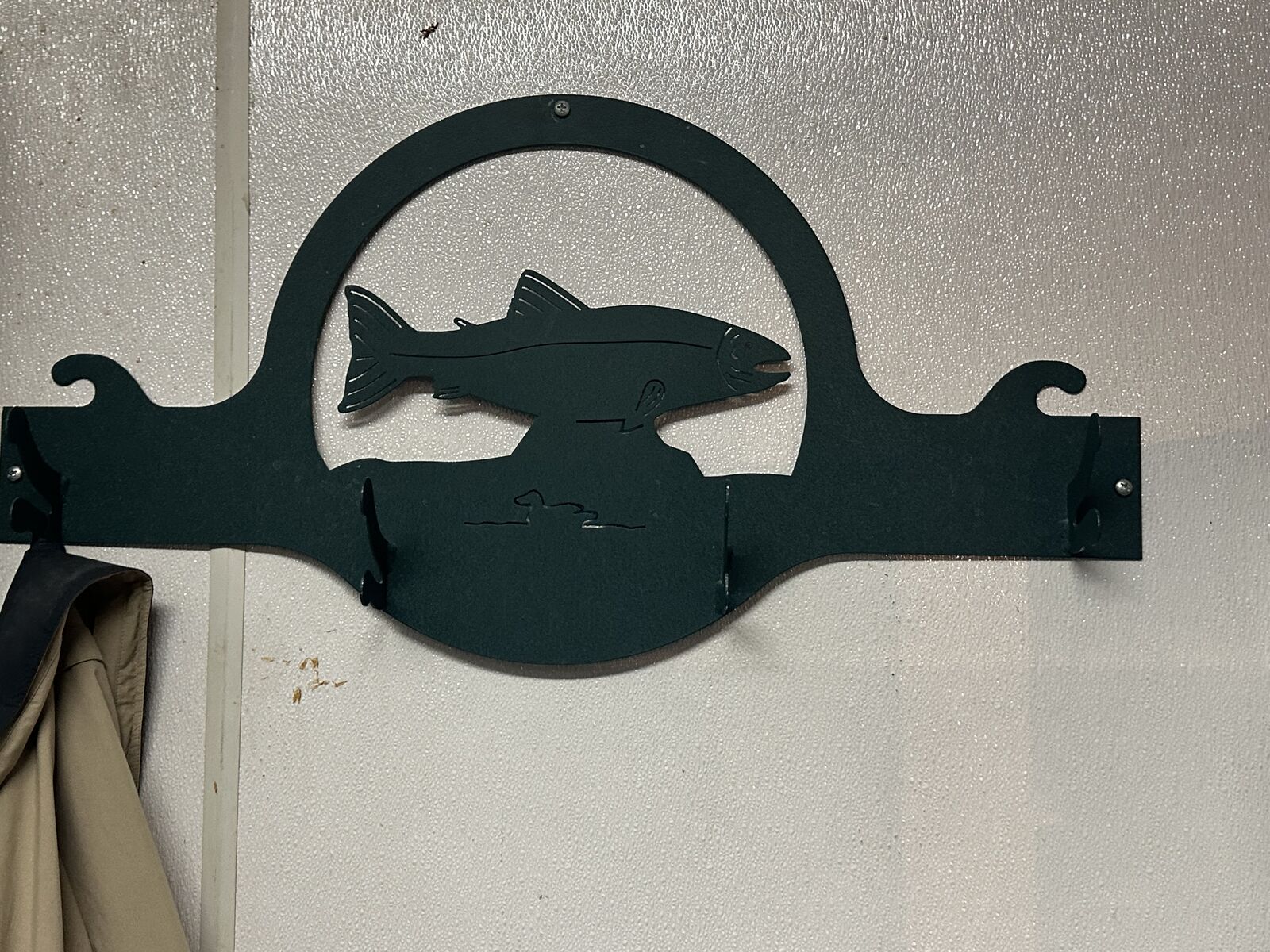 TROUT COAT RACK