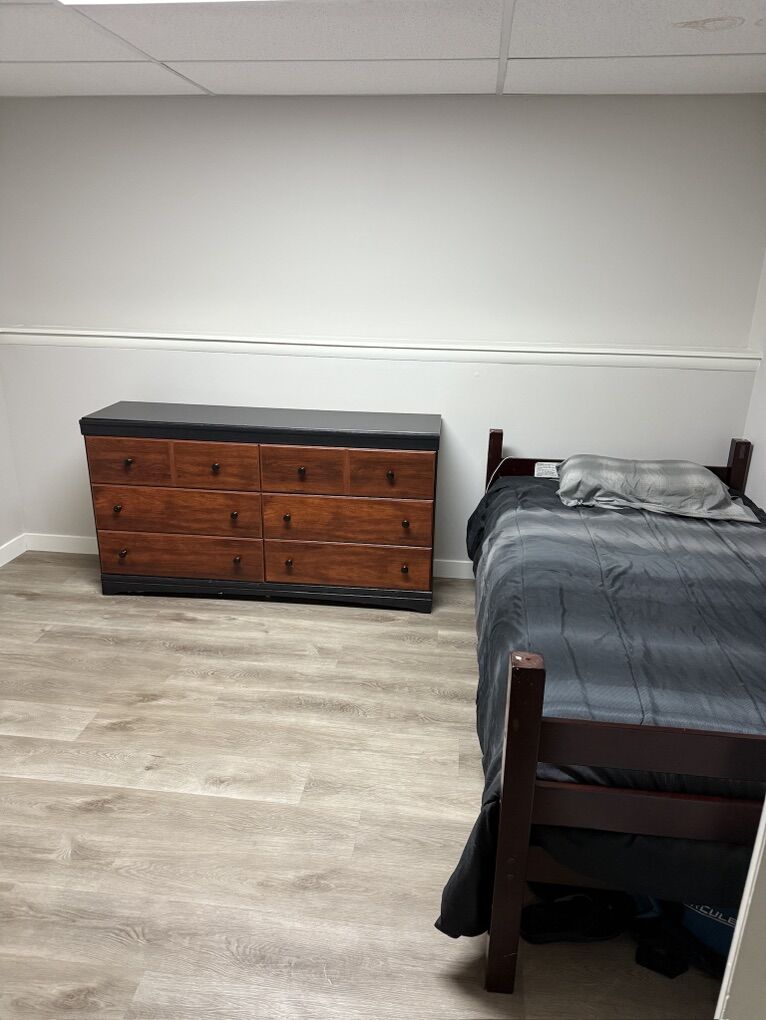 Rooms For Rent - Basement Floor