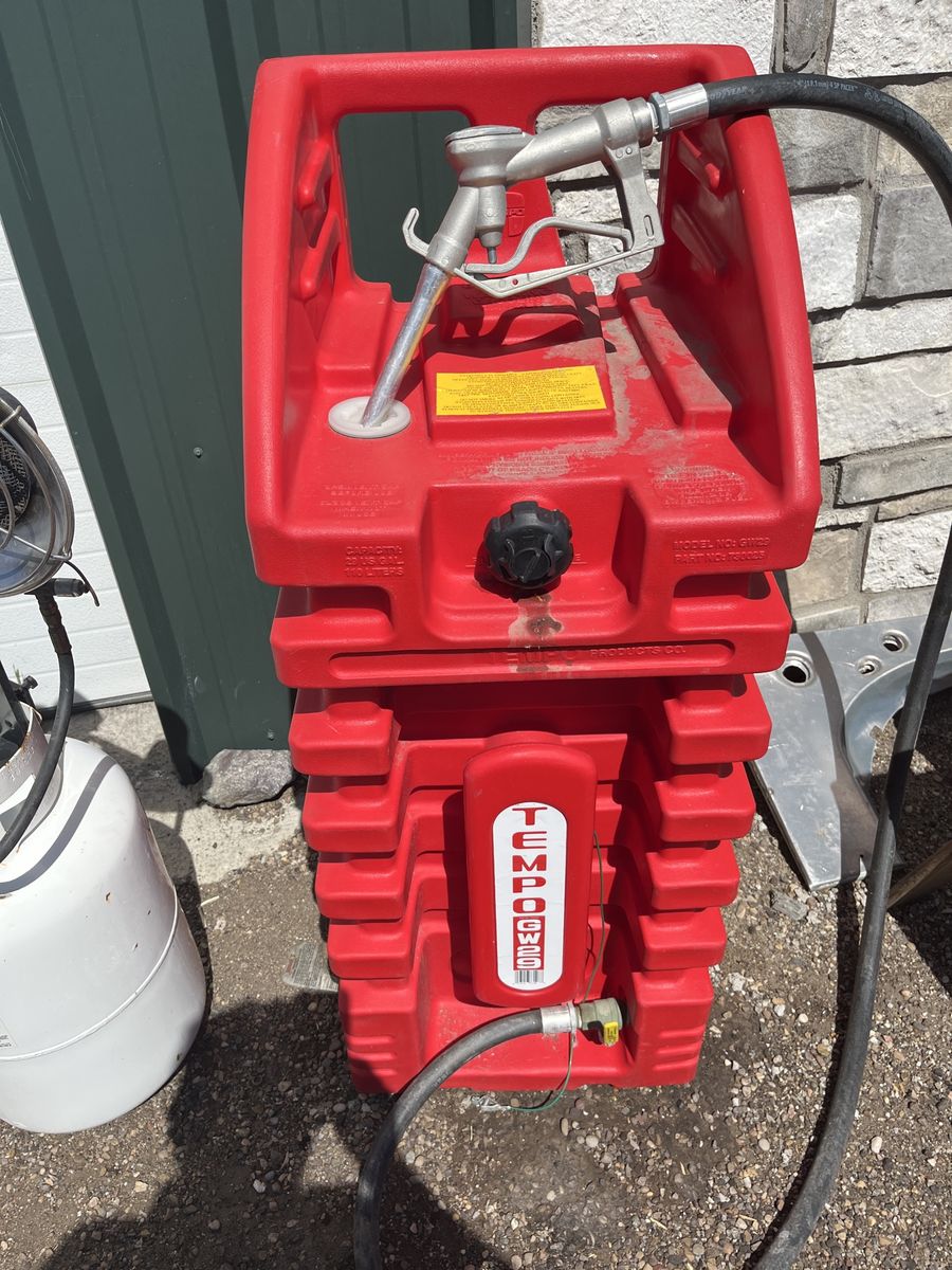 29 Gallon Tempo Gas Refueling Tank