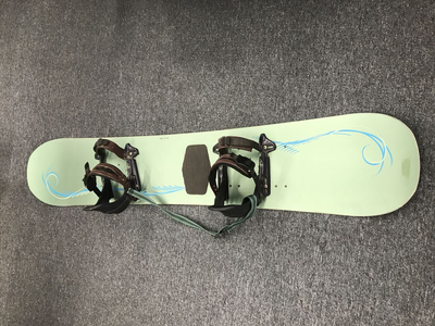 Super clean vintage Burton snowboard contact 149 with baseless bindings