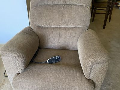 La-Z-Boy Electric Recliner