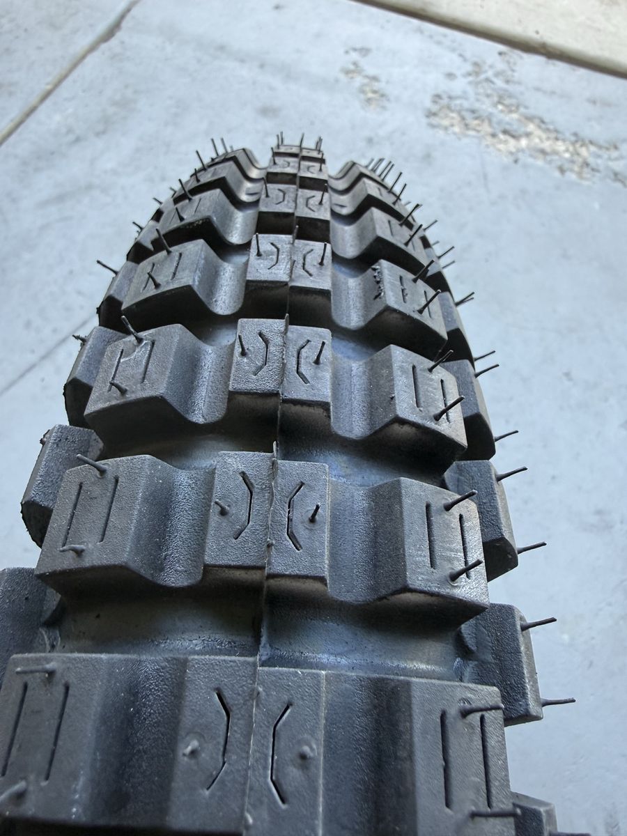 Shinko 241 4.00-18.   3.50-19