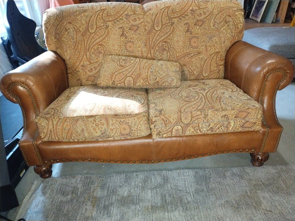 Main image 2