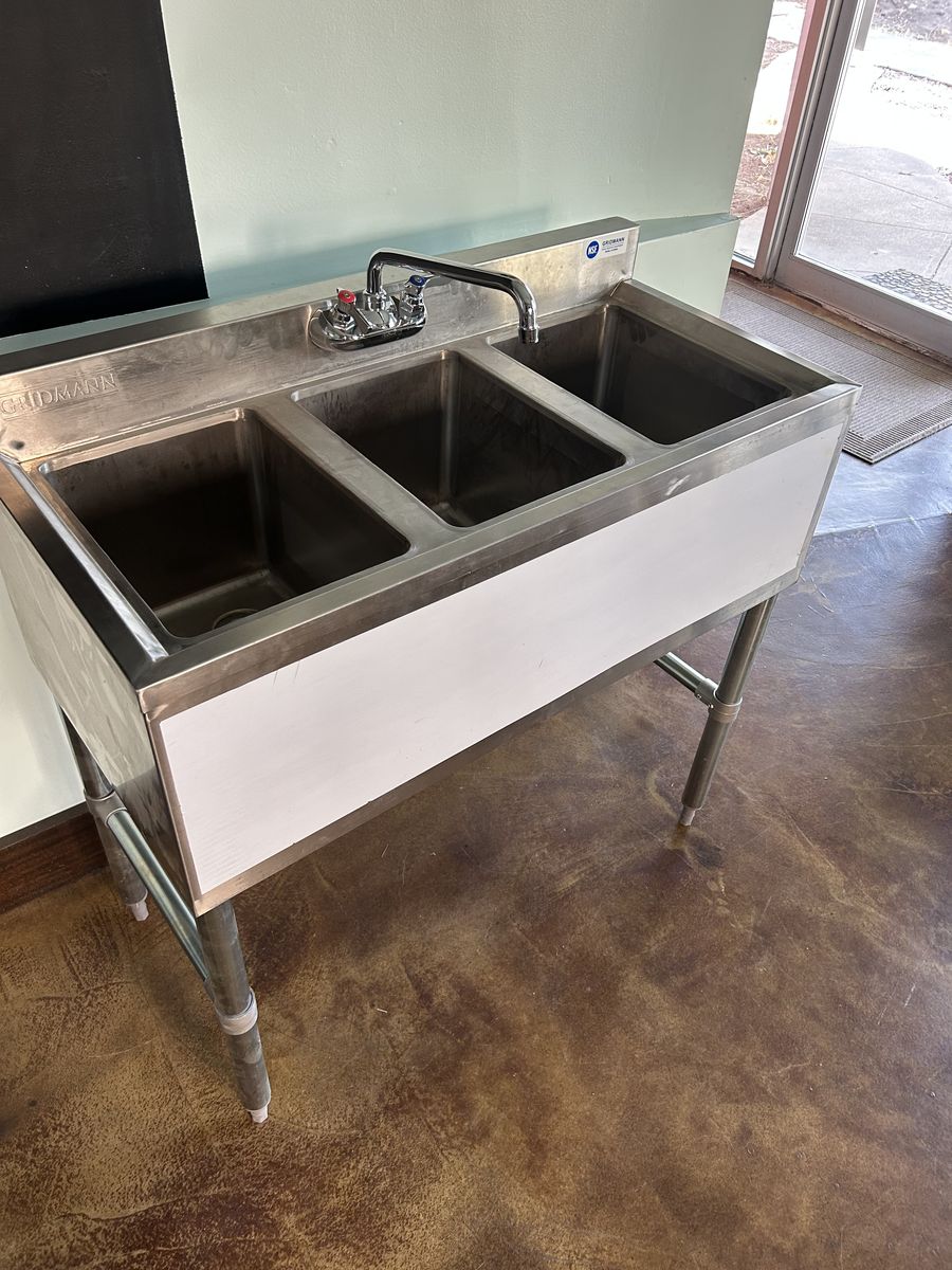 Three basin sink