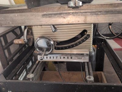 Craftsman 100 Table Saw with Stand and Motor