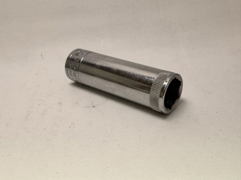 Craftsman USA 3/8 Dr Metric 14 mm Deep 6pt Socket