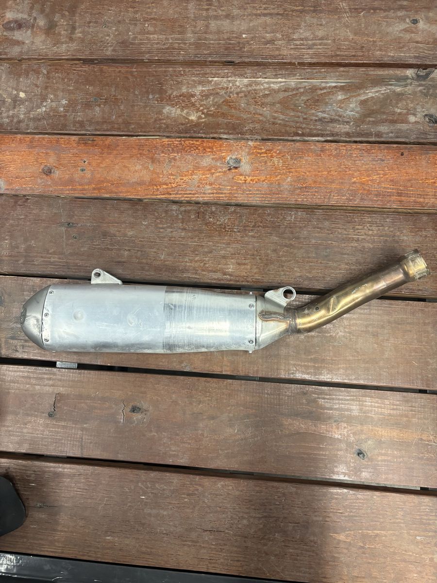 Stock exhaust pipe off of 2022 Yamaha yz450fx