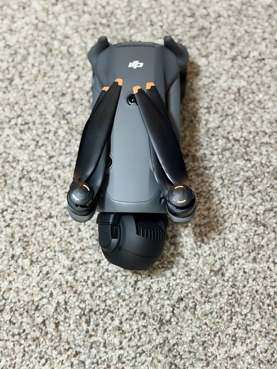 Main image 4
