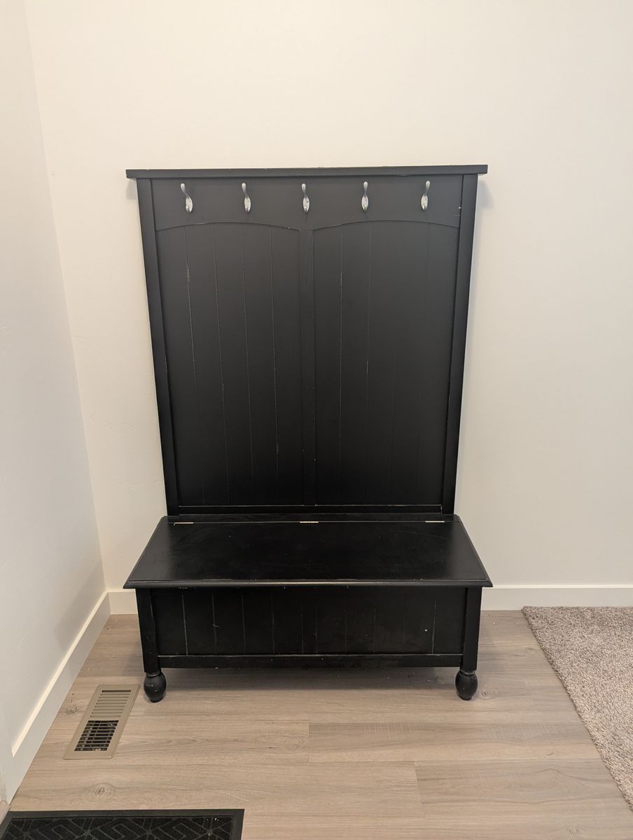 Black Mudroom Entryway Bench with Coat Hooks and Storage