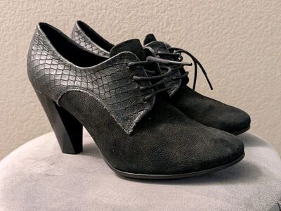 ECCO Women's Pump Heels Shoes Size 9-9.5