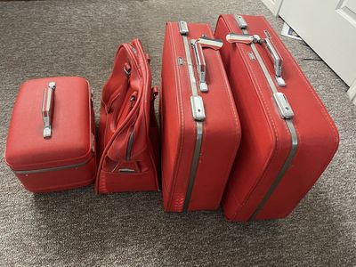 Vintage American Tourister Red 4-Piece Luggage Set