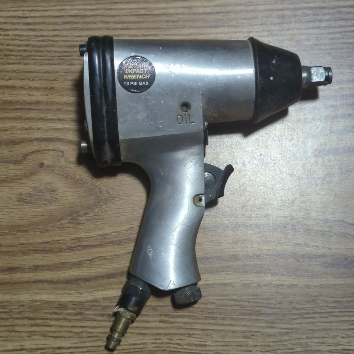 Central Pneumatic 1/2" Air Impact Wrench