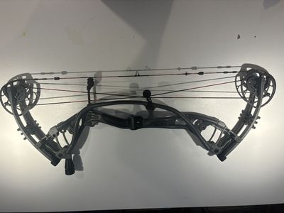 Hoyt twin turbo carbon 60-70