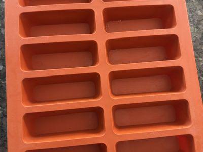 Individual silicon baking pan