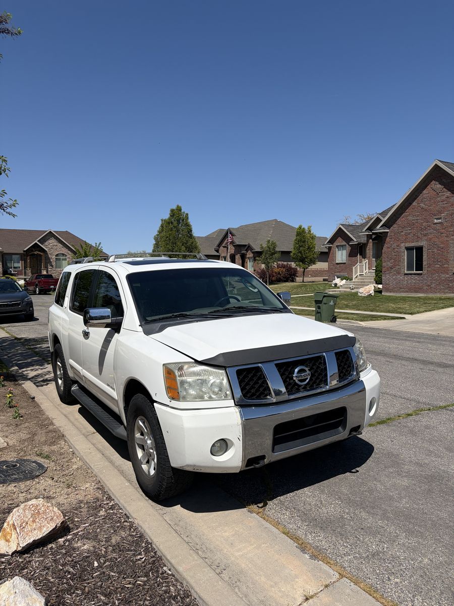 2004 Nissan Armada